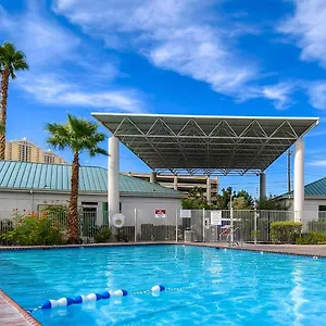 Отель Studio 6 Suites Las Vegas, Nv - Tropicana, Лас-Вегас
